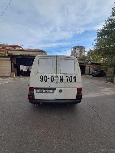 Volkswagen Transporter 2002, 260,000 km - 2.5 l - Bakı