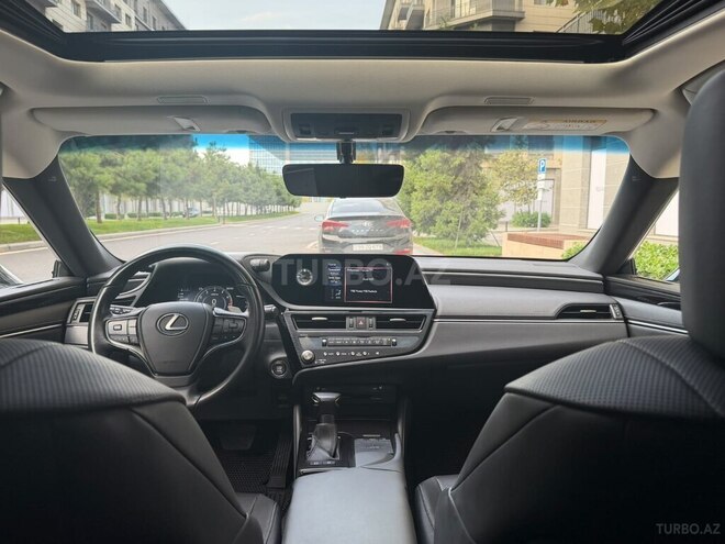 Lexus ES 200 2023, 40,000 km - 2.0 л - Bakı