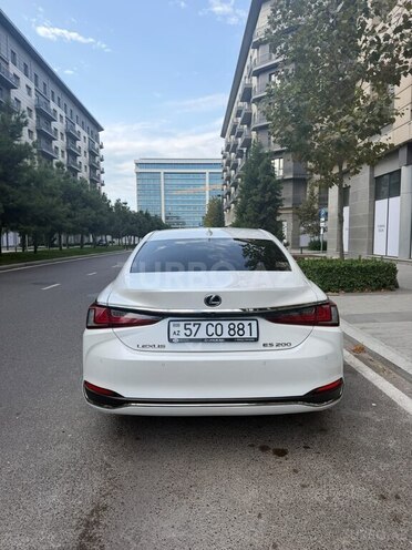 Lexus ES 200 2023, 40,000 km - 2.0 л - Bakı