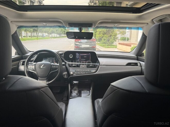 Lexus ES 200 2023, 40,000 km - 2.0 л - Bakı