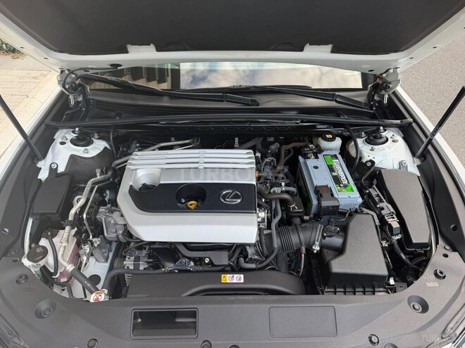 Lexus ES 200 2023, 40,000 km - 2.0 л - Bakı
