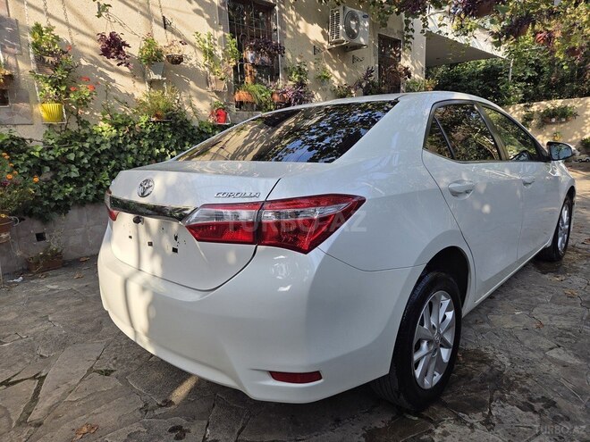 Toyota Corolla 2014, 180,536 km - 1.6 l - Ağstafa