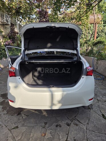 Toyota Corolla 2014, 180,536 km - 1.6 l - Ağstafa