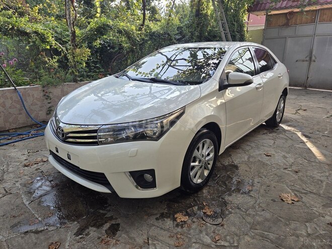 Toyota Corolla 2014, 180,536 km - 1.6 l - Ağstafa