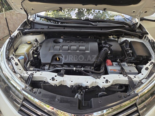 Toyota Corolla 2014, 180,536 km - 1.6 l - Ağstafa