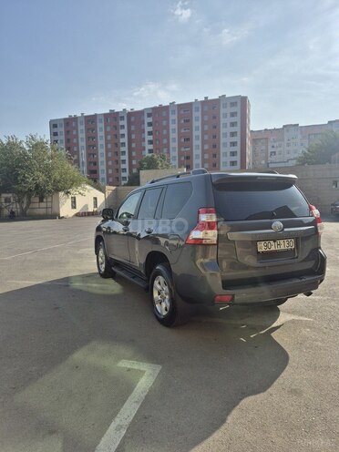 Toyota Land Cruiser Prado 2014, 125,000 km - 2.7 л - Bakı