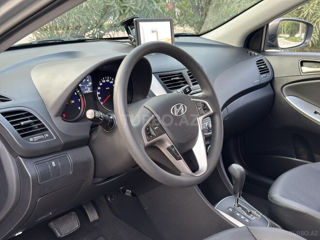 Hyundai Accent 2018, 24,800 km - 1.4 l - Bakı