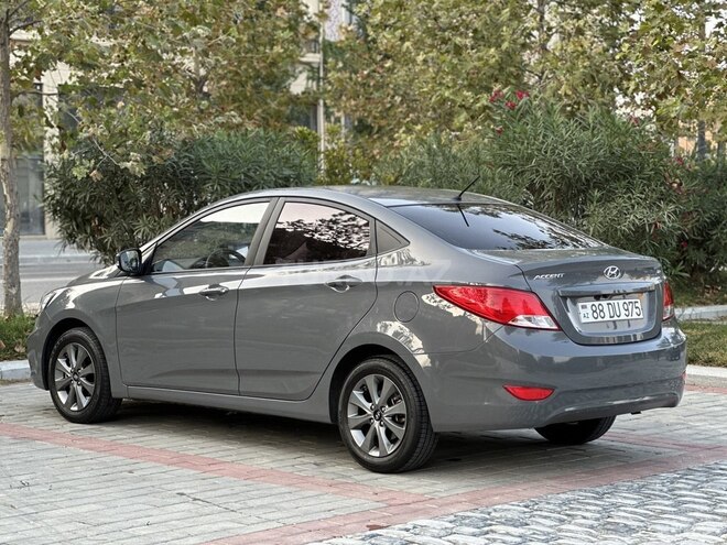 Hyundai Accent 2018, 24,800 km - 1.4 l - Bakı