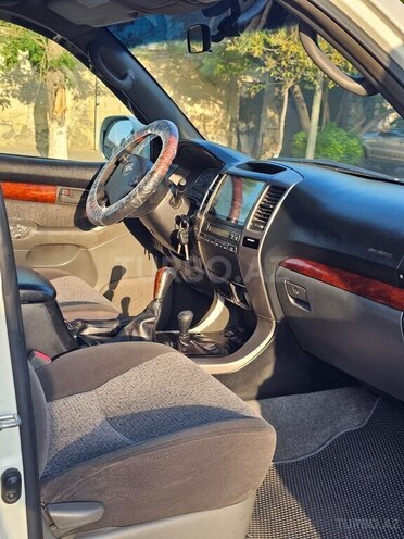 Toyota Land Cruiser Prado 2009, 259,000 km - 2.7 л - Bakı