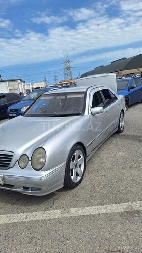 Mercedes E 300 1998, 300,000 km - 3.0 l - Sumqayıt