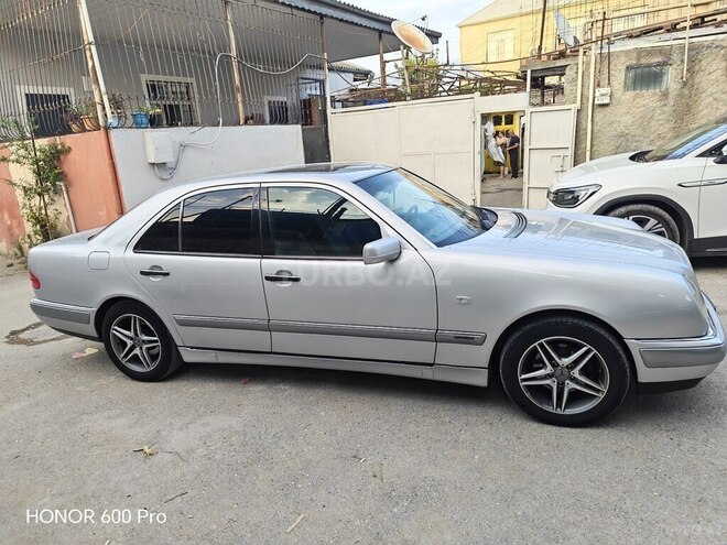 Mercedes E 230 1996, 396,047 km - 2.3 l - Bakı