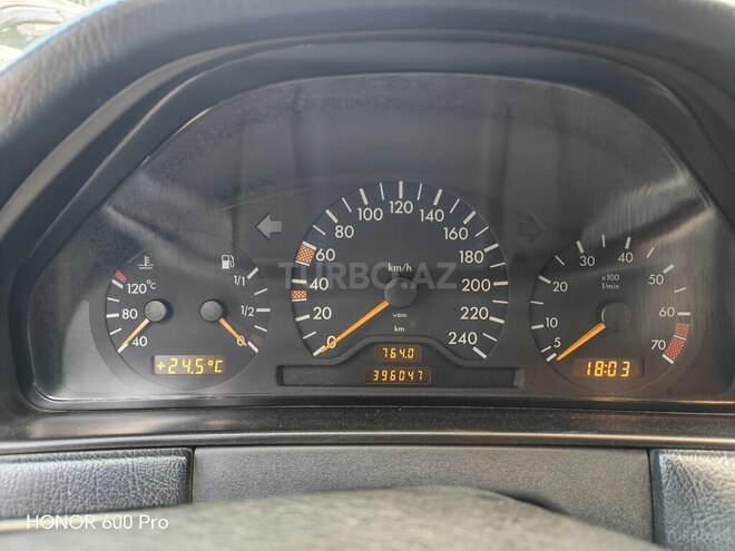 Mercedes E 230 1996, 396,047 km - 2.3 l - Bakı
