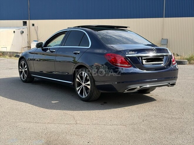 Mercedes C 300 4MATIC 2014, 215,000 km - 2.0 l - Bakı