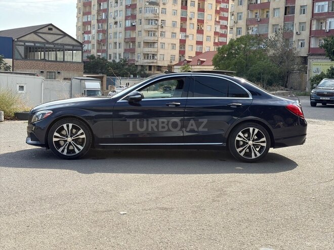 Mercedes C 300 4MATIC 2014, 215,000 km - 2.0 l - Bakı