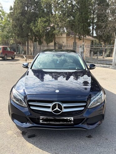 Mercedes C 300 4MATIC 2014, 215,000 km - 2.0 l - Bakı