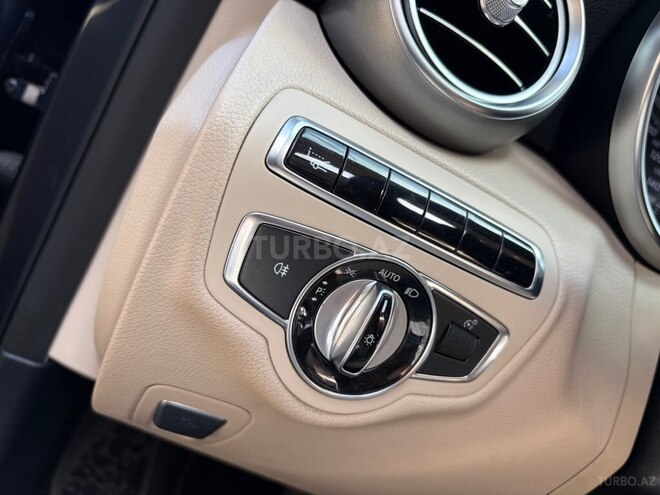 Mercedes C 300 4MATIC 2014, 215,000 km - 2.0 l - Bakı