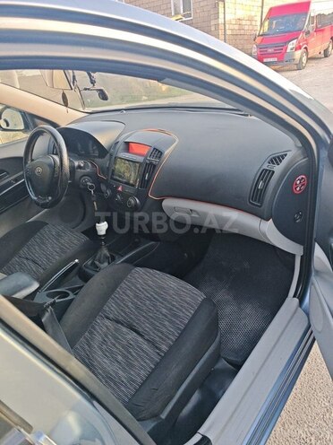 Kia  2007, 418,280 km - 1.6 l - Bakı