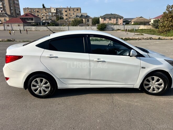 Hyundai Accent 2014, 137,000 km - 1.6 l - Bakı
