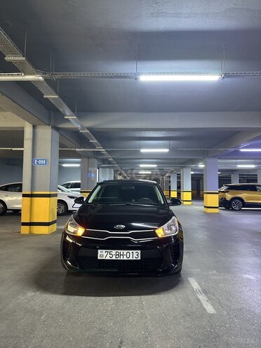 Kia Rio 2019, 114,585 km - 1.6 l - Naxçıvan