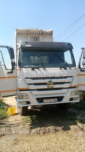 HOWO Sinotruk 2011, 30,000 km - 9.6 л - Şəmkir