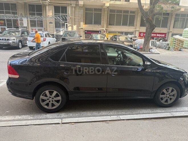 Volkswagen Polo 2012, 223,673 km - 1.6 l - Bakı