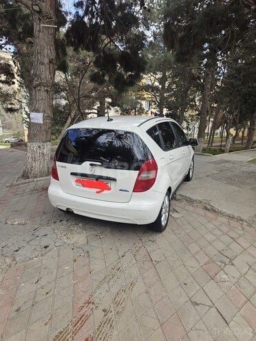Mercedes A 180 2009, 245,000 km - 1.7 л - Bakı