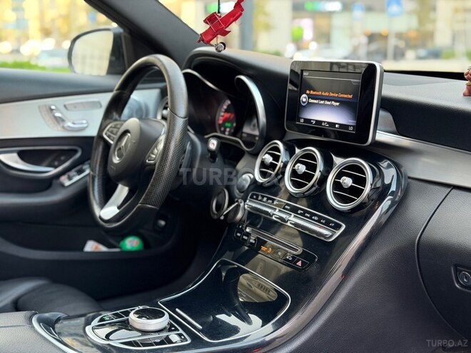 Mercedes C 300 4MATIC 2017, 130,000 km - 2.0 л - Bakı