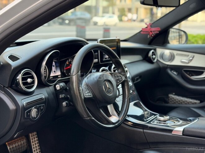 Mercedes C 300 4MATIC 2017, 130,000 km - 2.0 л - Bakı