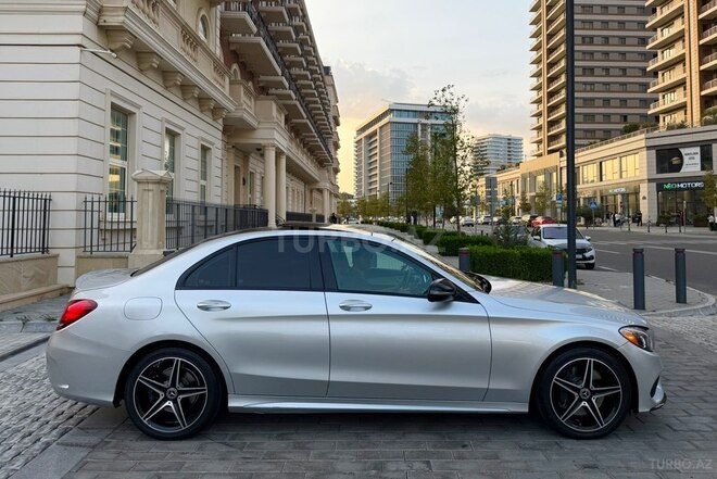 Mercedes C 300 4MATIC 2017, 130,000 km - 2.0 л - Bakı