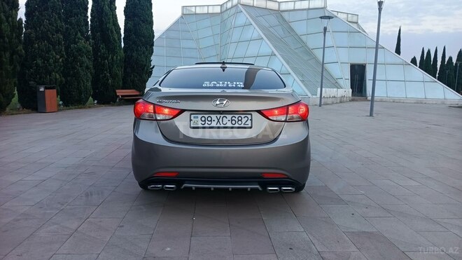 Hyundai Elantra 2010, 250,000 km - 1.8 l - Şəmkir