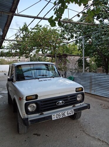 LADA (VAZ) Niva 1987, 400,000 km - 1.7 l - Salyan
