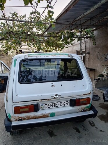 LADA (VAZ) Niva 1987, 400,000 km - 1.7 l - Salyan