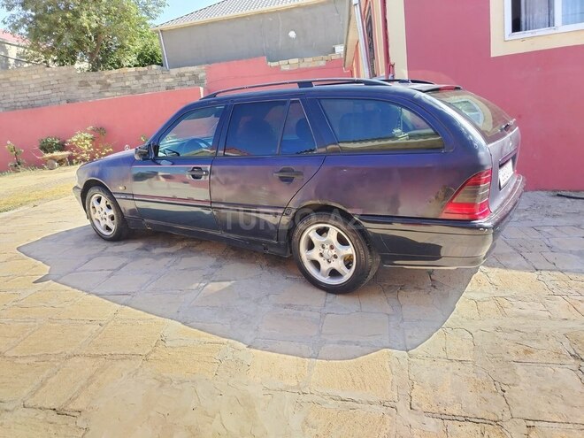 Mercedes C 200 2000, 300,000 km - 2.0 l - Bakı