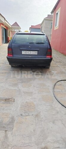 Mercedes C 200 2000, 300,000 km - 2.0 l - Bakı