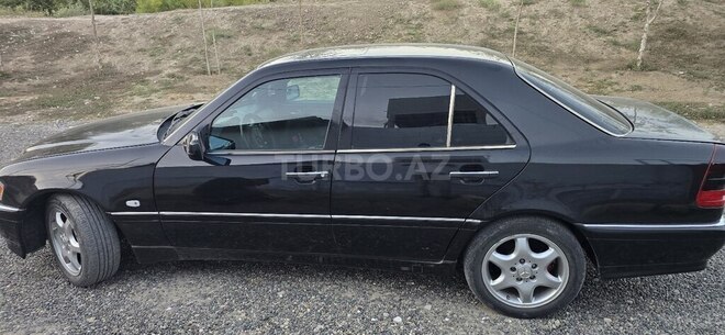 Mercedes C 180 1998, 450,000 km - 1.8 л - Salyan