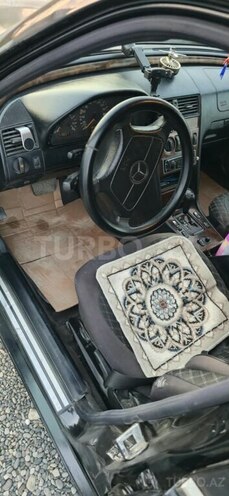 Mercedes C 180 1998, 450,000 km - 1.8 л - Salyan