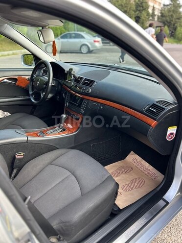 Mercedes E 220 2007, 359,500 km - 2.2 l - Bakı