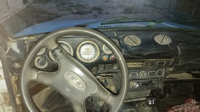 LADA (VAZ) Niva 1987, 400,000 km - 1.7 l - Salyan
