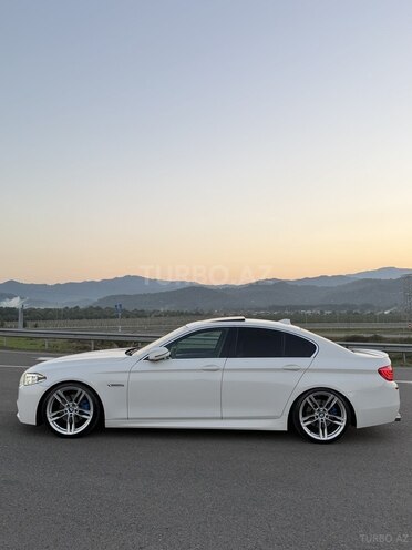 BMW 525 2013, 255,000 km - 2.0 l - Lənkəran