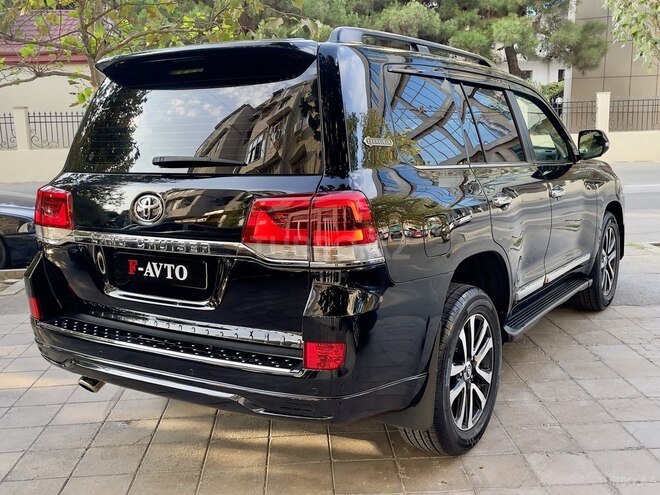 Toyota Land Cruiser 2018, 150,000 km - 4.5 l - Bakı