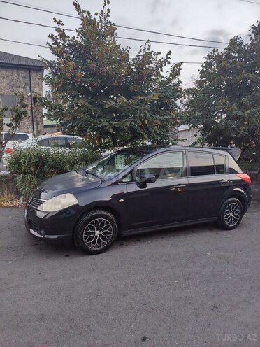 Nissan Tiida 2007, 231,000 km - 1.8 l - Qax