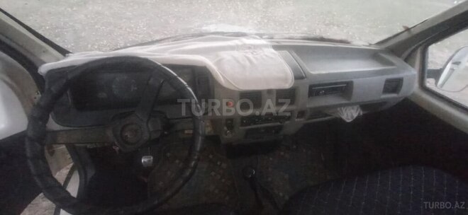 GAZ  2000, 428,060 km - 2.4 l - Masallı