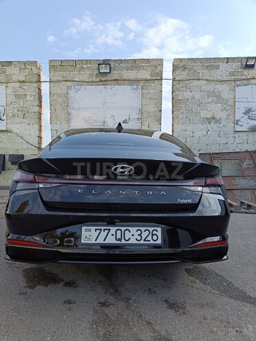 Hyundai Elantra 2022, 85,600 km - 1.6 l - Bakı