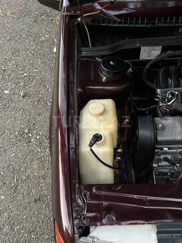 LADA (VAZ) 2115 2011, 200,000 km - 1.6 l - 