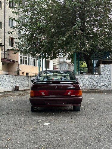 LADA (VAZ) 2115 2011, 200,000 km - 1.6 l - 