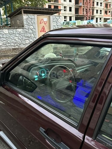 LADA (VAZ) 2115 2011, 200,000 km - 1.6 l - 