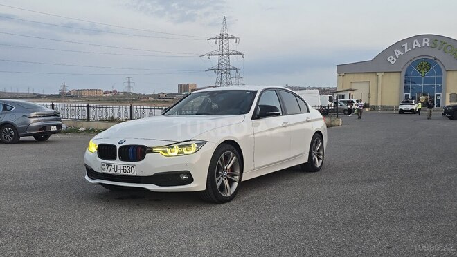 BMW  2017, 267,877 km - 2.0 l - Bakı