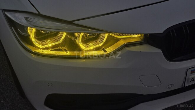 BMW  2017, 267,877 km - 2.0 l - Bakı