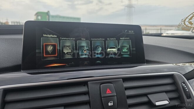 BMW  2017, 267,877 km - 2.0 l - Bakı