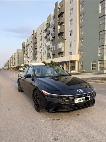 Hyundai Elantra 2025, 17,500 km - 2.0 l - Bakı